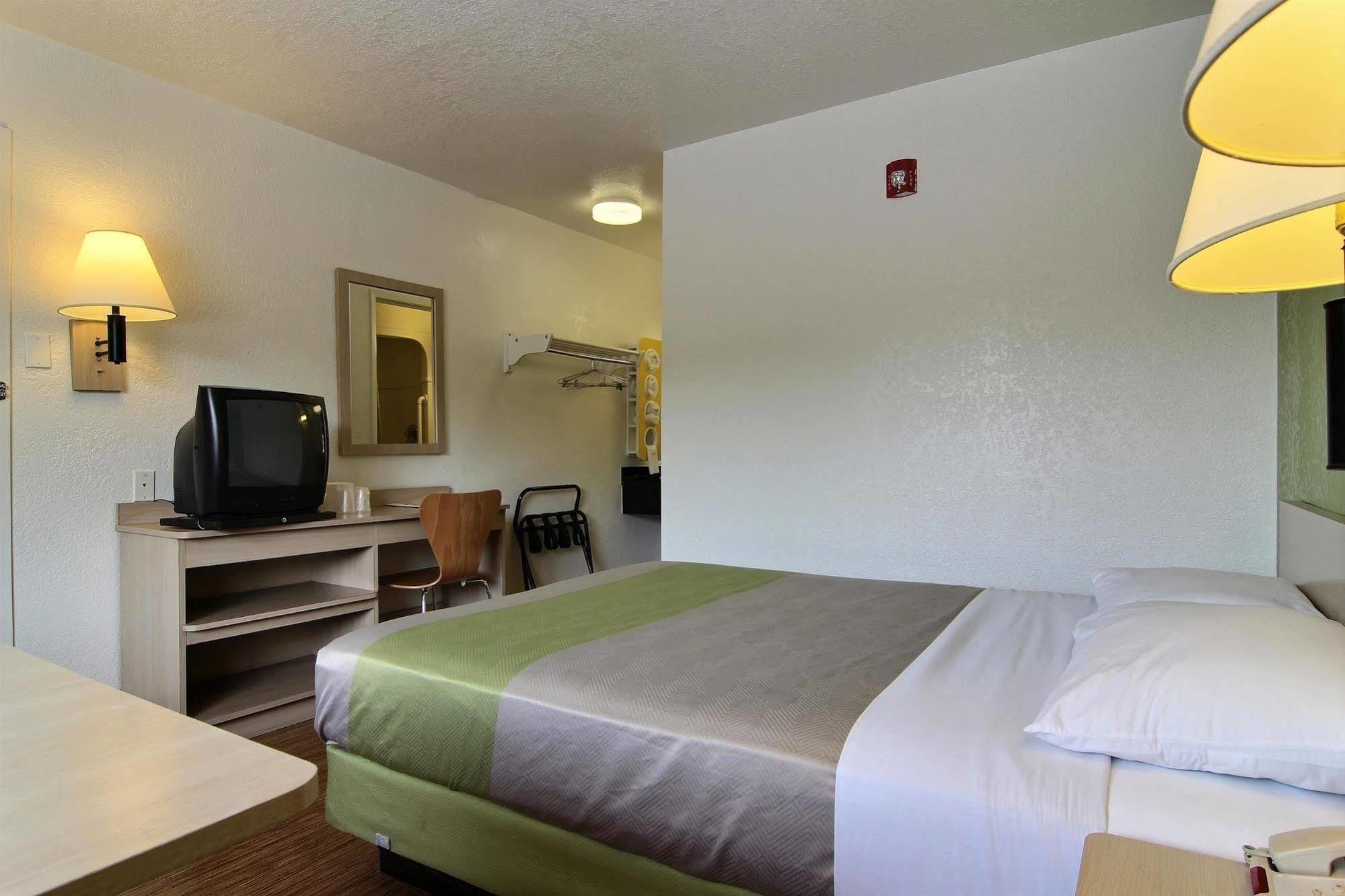 Motel 6-Albuquerque, Nm - Midtown Kültér fotó